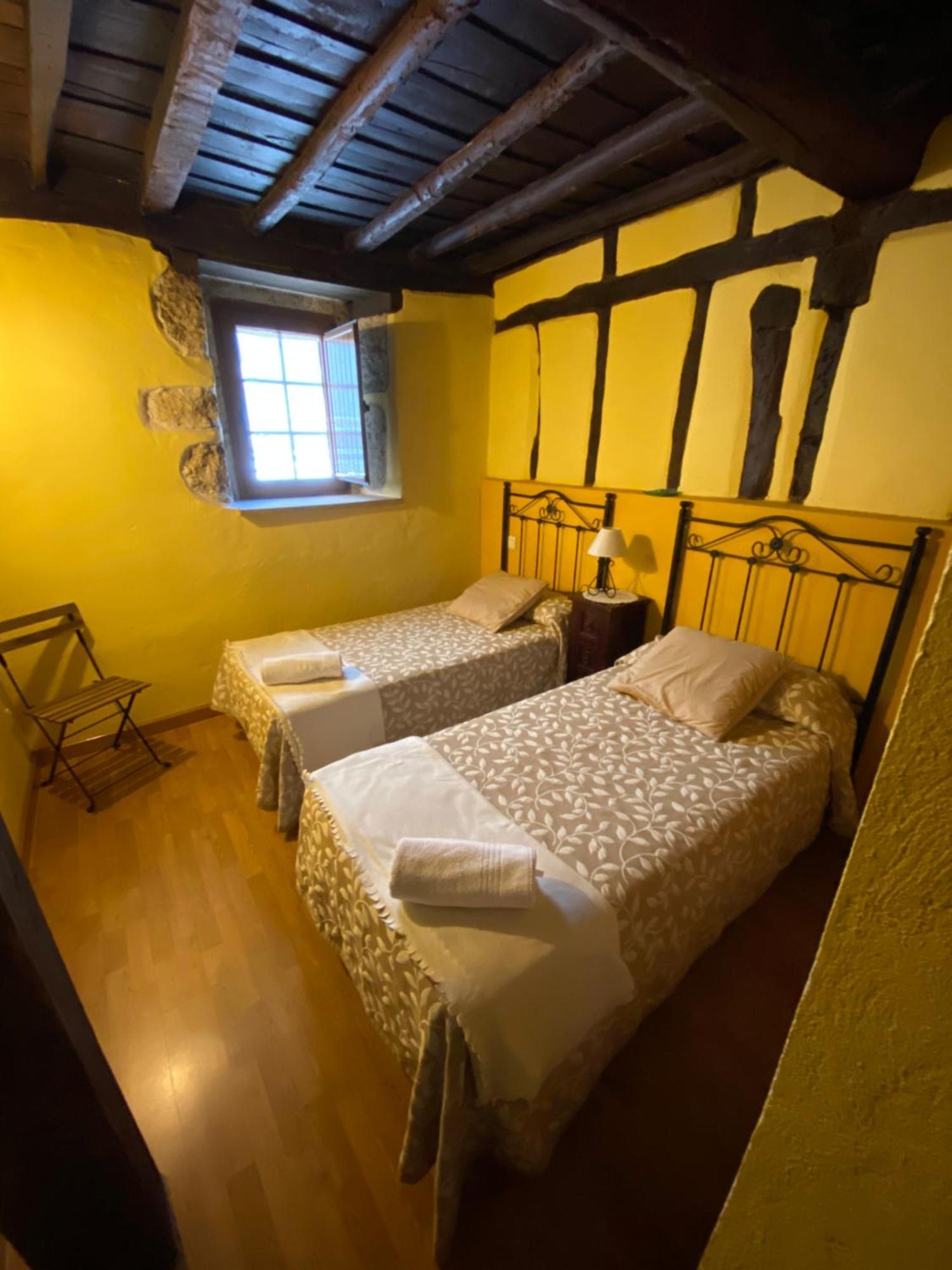 Apartamentos Rurales La Antigua Fonda Candelario Eksteriør bilde