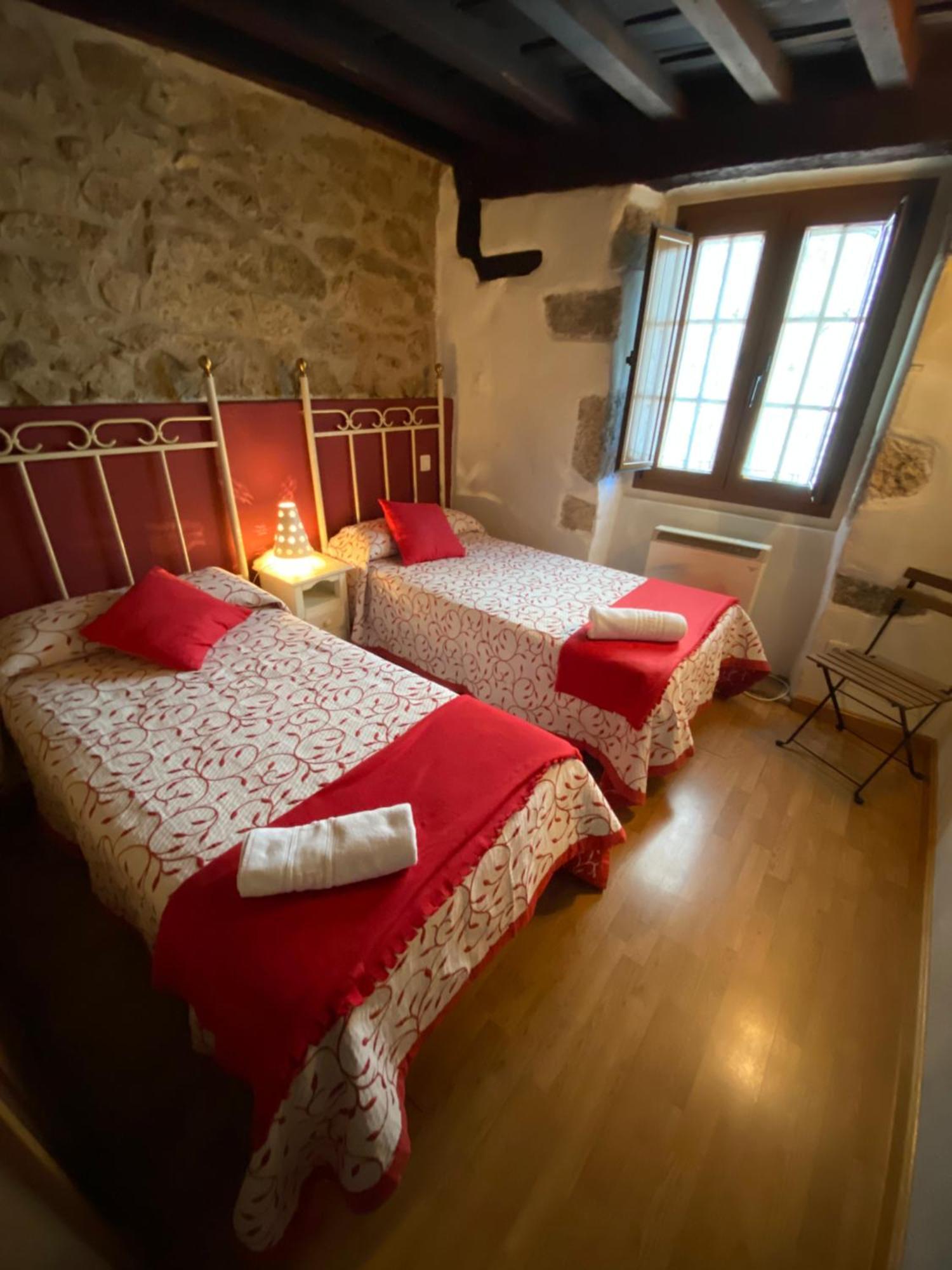Apartamentos Rurales La Antigua Fonda Candelario Eksteriør bilde
